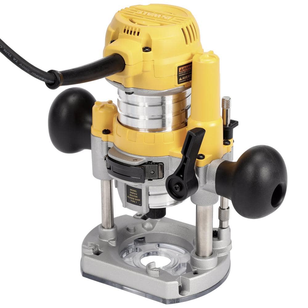 DEWALT 7 Amp Corded 1-1/4 HP Compact Router with Plunge Base and Bag