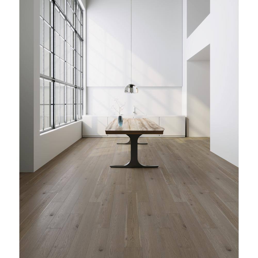 ACQUA FLOORS Dexter Oak 1/4 in. T x 5 in. W Click Lock Wire Brushed Engineered Hardwood Flooring (16.68 sq.ft./case)