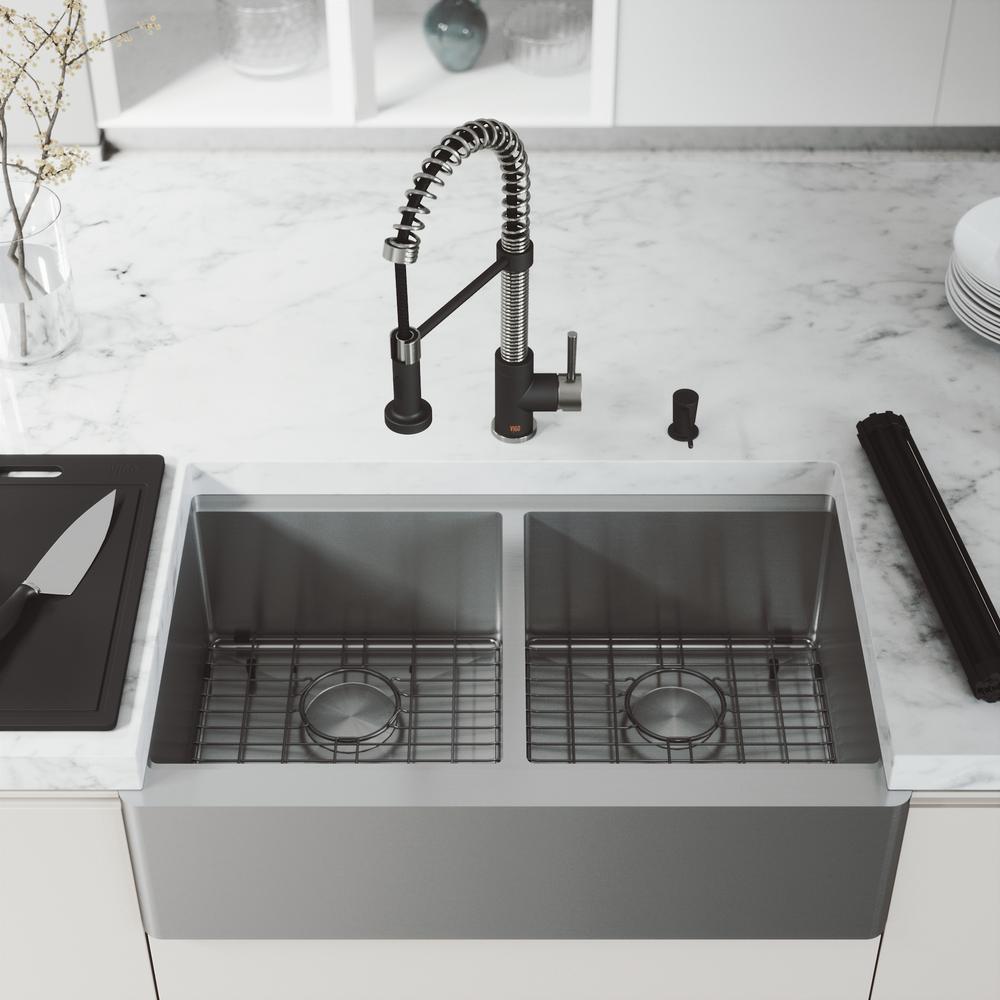 Oxford Stainless Steel 33 in. Double Bowl Flat Farmhouse Apron-Front Workstation Kitchen Sink with Accessories - Super Arbor