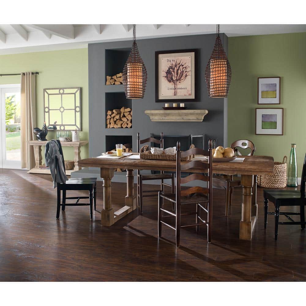 Pergo XP+ Edgeview Hickory 10 mm T x 5.2 in. W Waterproof Laminate Wood Flooring (18.9 sqft/case)