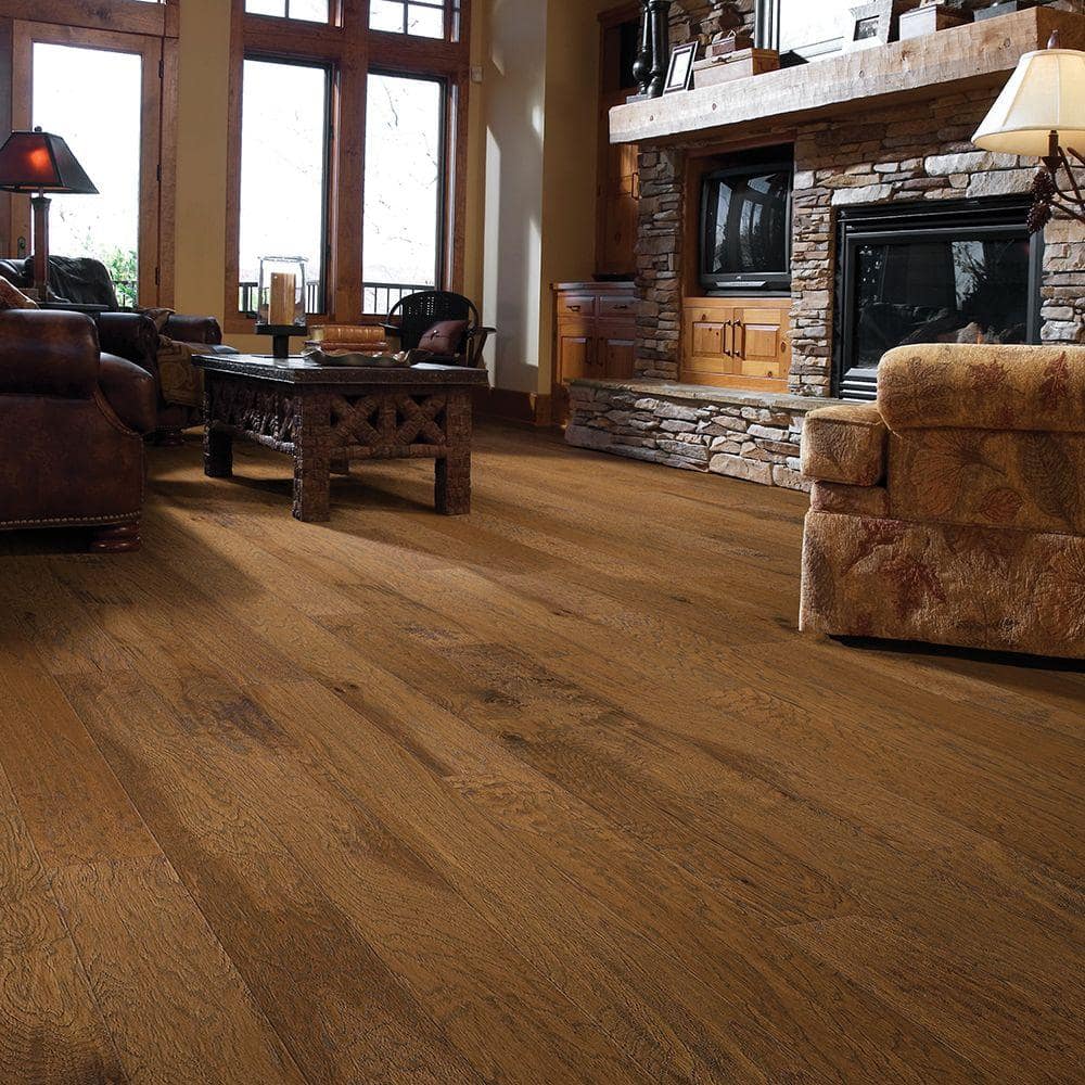 Shaw Western Espresso Hickory 3/8 in. T X 5 in. W Click-Lock Scraped Engineered Hardwood Flooring (29.49 sq.ft./case)