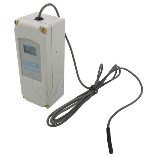 Ranco ETC-212000-000 temperature controller - detail view (Voltage: 24V; Temperature Range: 30° to 220°F)