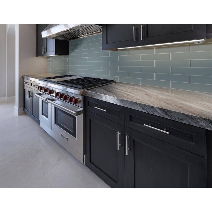 MSI Harbor 3 in. x 9 in. x 8mm Glossy Glass Gray Subway Tile (3.8 sq. ft. / case)