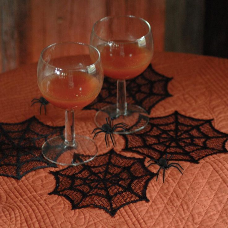 Spider Web 6 in. Black Doily (Set of 6)