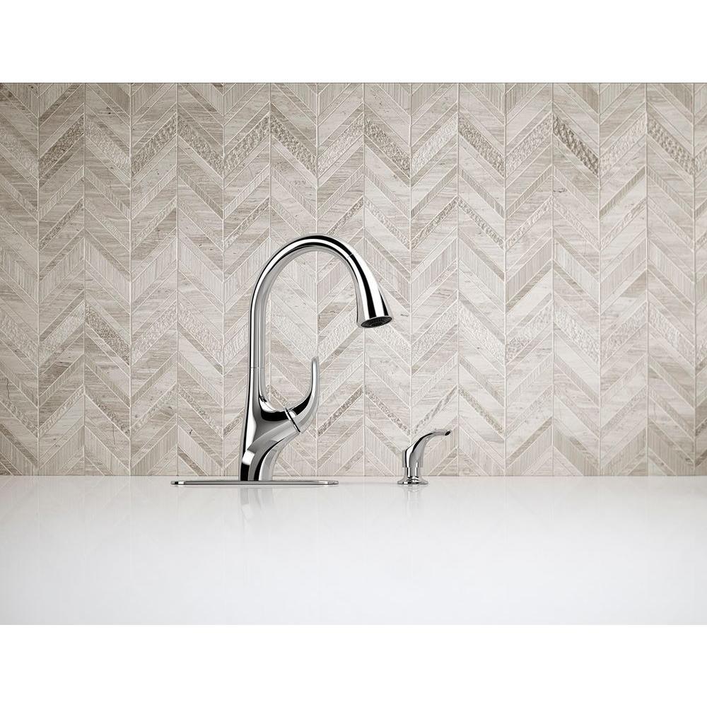 Trielle Single-Handle Pull-Down Sprayer Kitchen Faucet in Chrome - Super Arbor