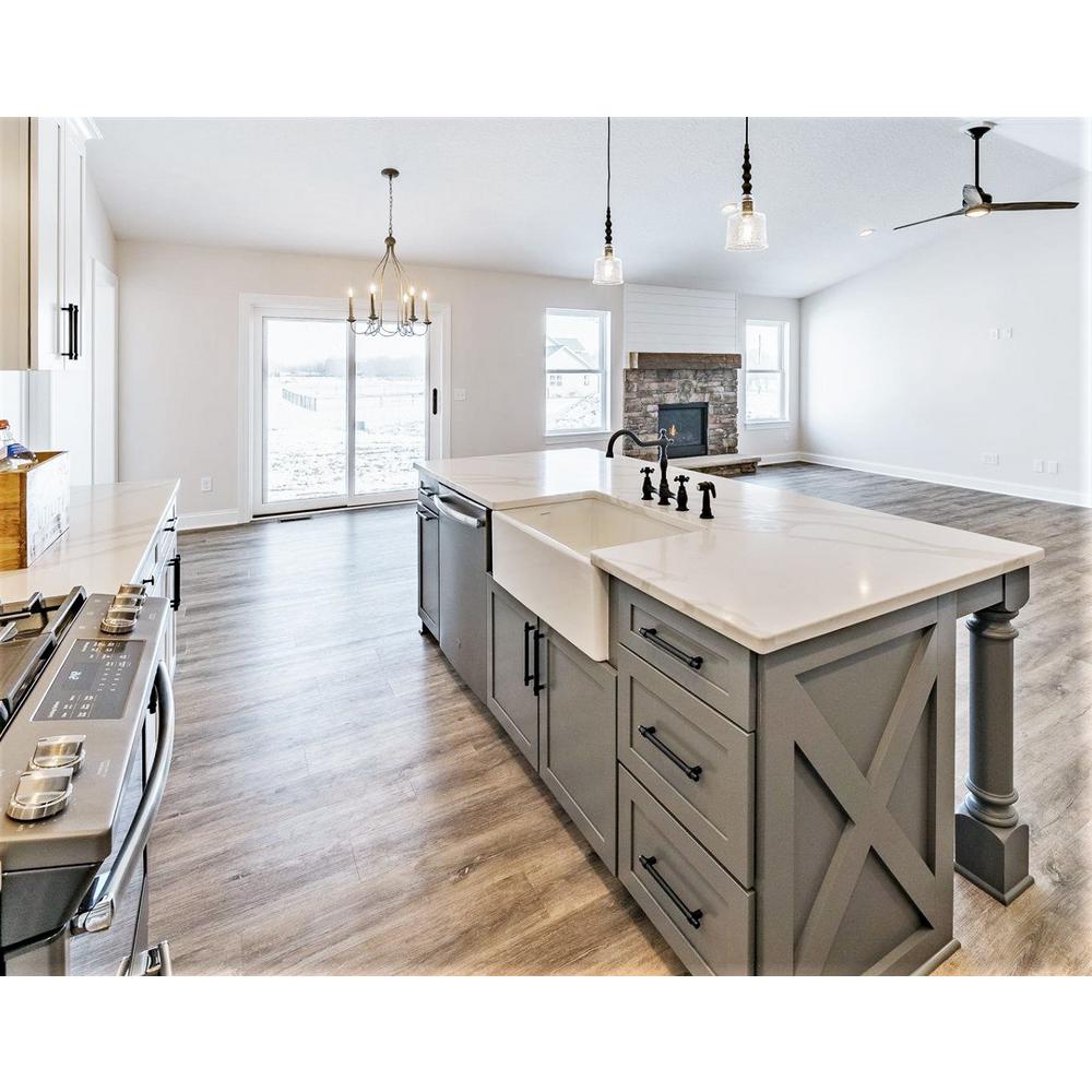 Bradstreet II Farmhouse Fireclay 30 in. Single Bowl Kitchen Sink in Crisp White with Disposal Drain