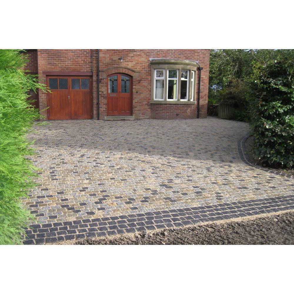 Nantucket Pavers Cobblestone 9 in. x 5 in. x 5 in. Black Granite Edger Kit (60-Pieces/45 Lin. ft./Pallet) - Super Arbor