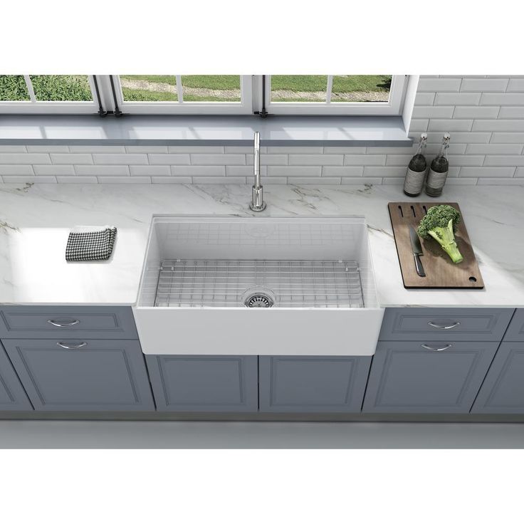 Delux Fireclay 33 in. Single Bowl Farmhouse Kitchen Sink with workstation