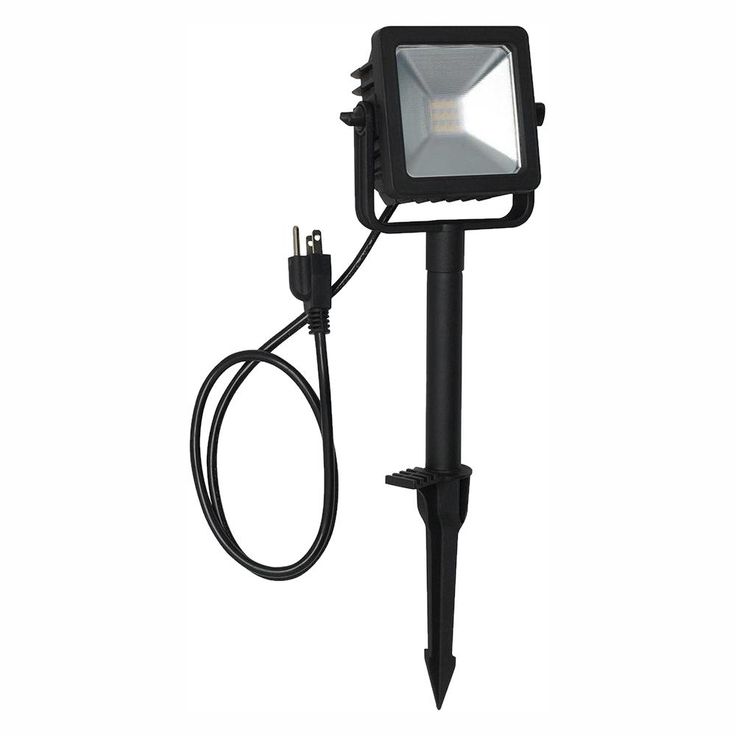 Line Voltage Black Outdoor Integrated LED Landscape Flood Light