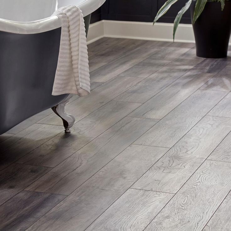 Home Decorators Collection EIR Waveford Gray Oak 12 mm Thick x 7-1/2 in. Wide x 50-2/3 in. Length Laminate Flooring (18.42 sq. ft. / case)