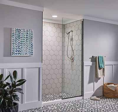 Moen Engage with Magnetix Spot Resist Brushed Nickel Handheld Shower 2.5-GPM (9.5-LPM)