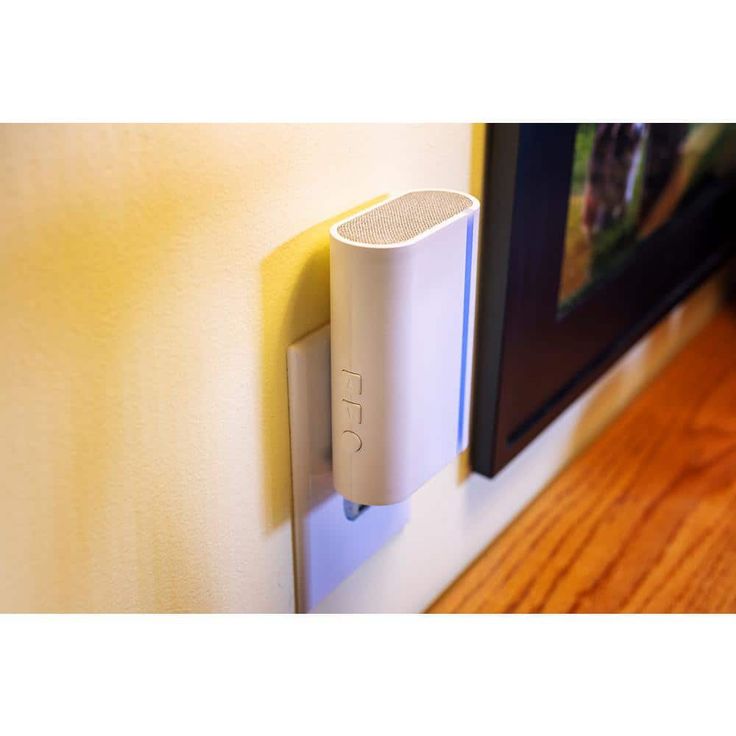 Defiant Wireless Wi-Fi Smart Plug-In White Doorbell Kit with Wireless Push Button Powered by Hubspace