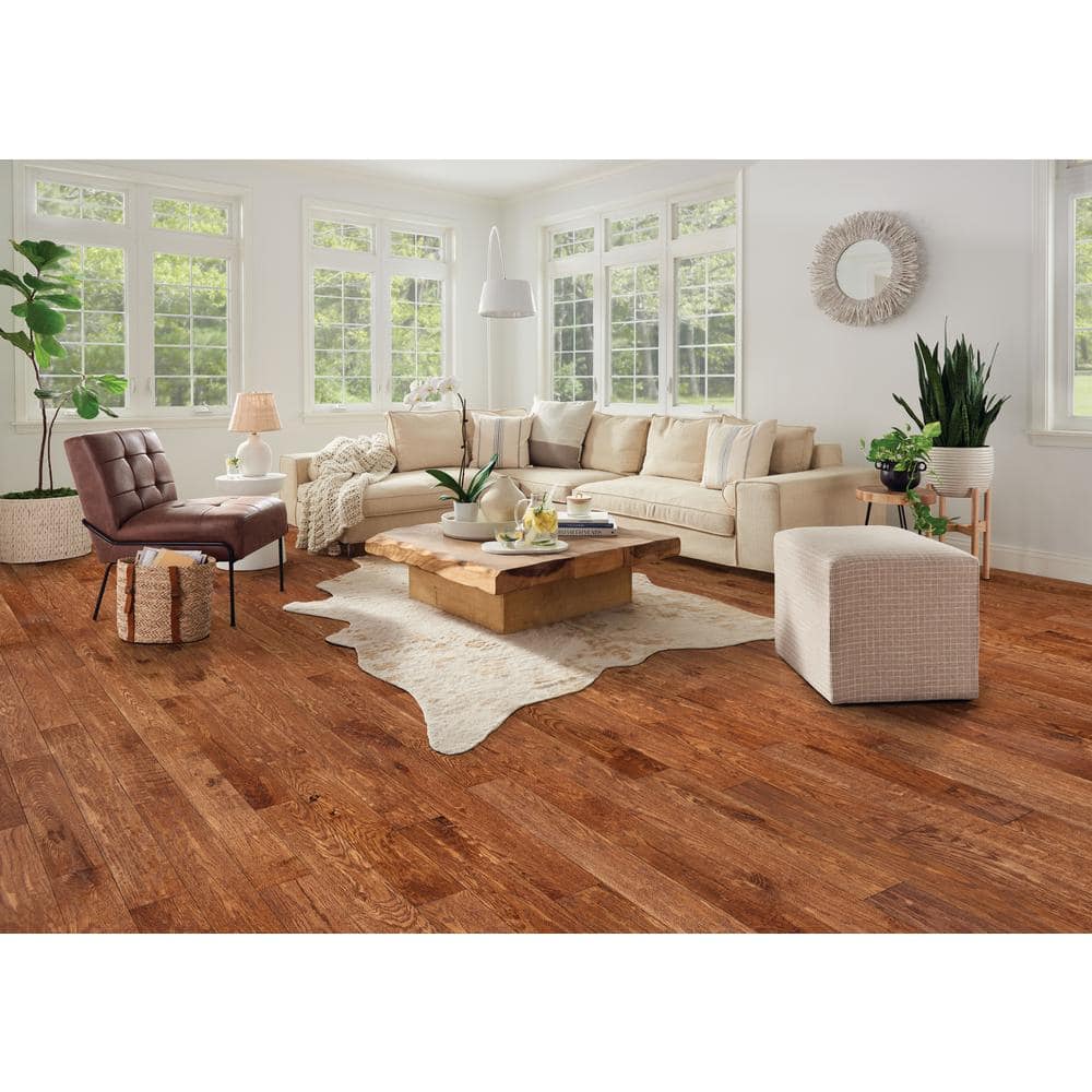 Bruce American Vintage Fall Classic Oak 3/4 in. T x 5 in. W Scraped Solid Hardwood Flooring (23.5 sq.ft./ctn)