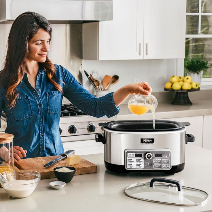 Auto-iQ 6 Qt. Silver Electric Multi-Cooker with Built-In Timer and Programmable Settings