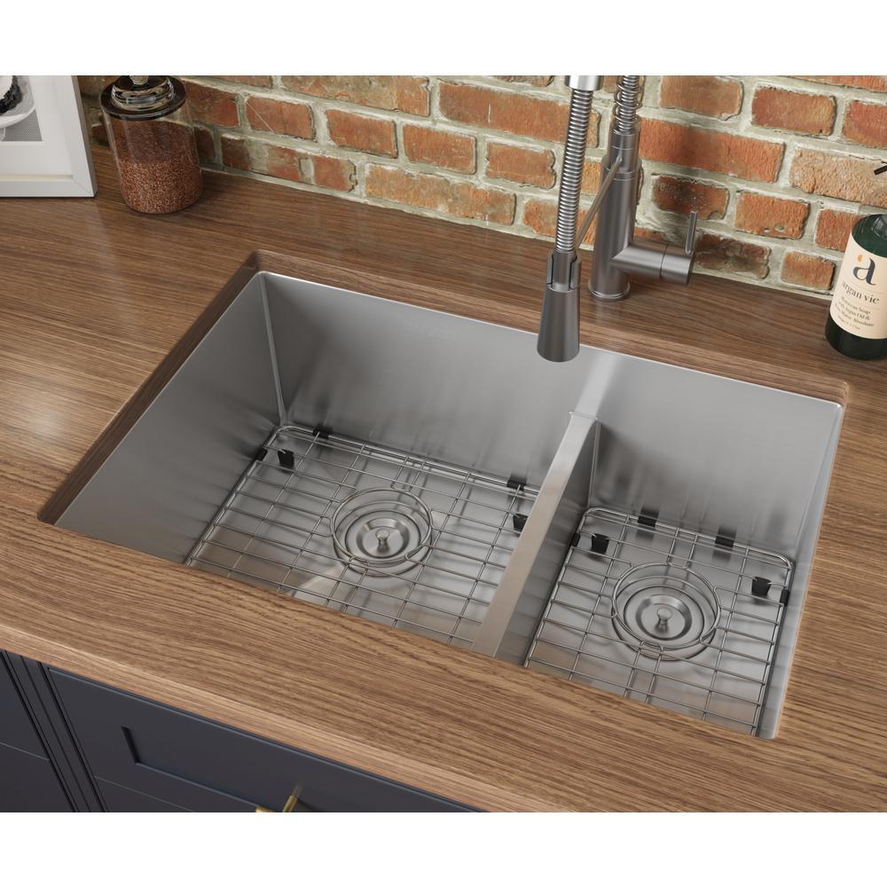 28 in. Low-Divide Double Bowl 60/40 Undermount Tight Radius 16-Gauge Stainless Steel Kitchen Sink - Super Arbor