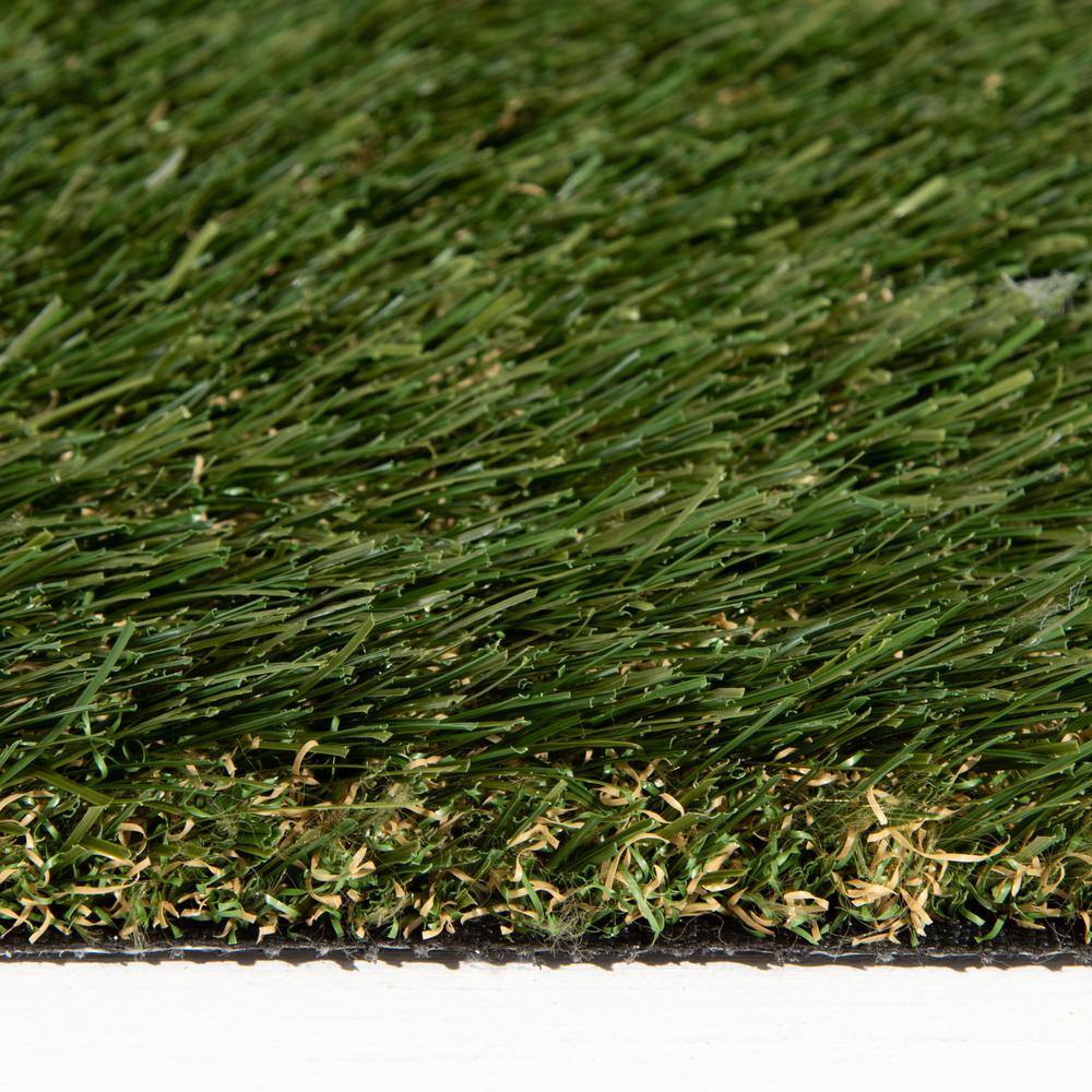 NATCO HOME 56 oz. 7.5 ft. x 9 ft. Field/Olive Green Artificial Grass Rug