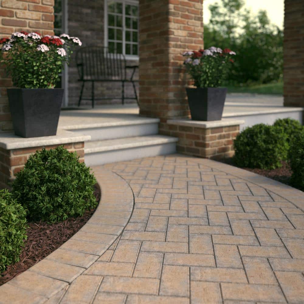 Pavestone Holland 7.87 in. L x 3.94 in. W x 1.77 in. H 45 mm Fieldstone Blend Concrete Paver (672-Piece/145 sq. ft./Pallet)