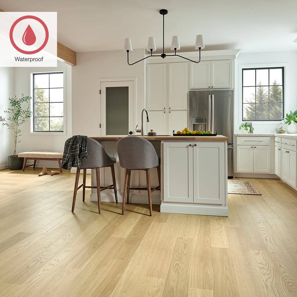Pergo Outlast+ Frappe Hunt Oak 12 mm T x 6.1 in. W Waterproof Laminate Wood Flooring (16.12 sq. ft./case)