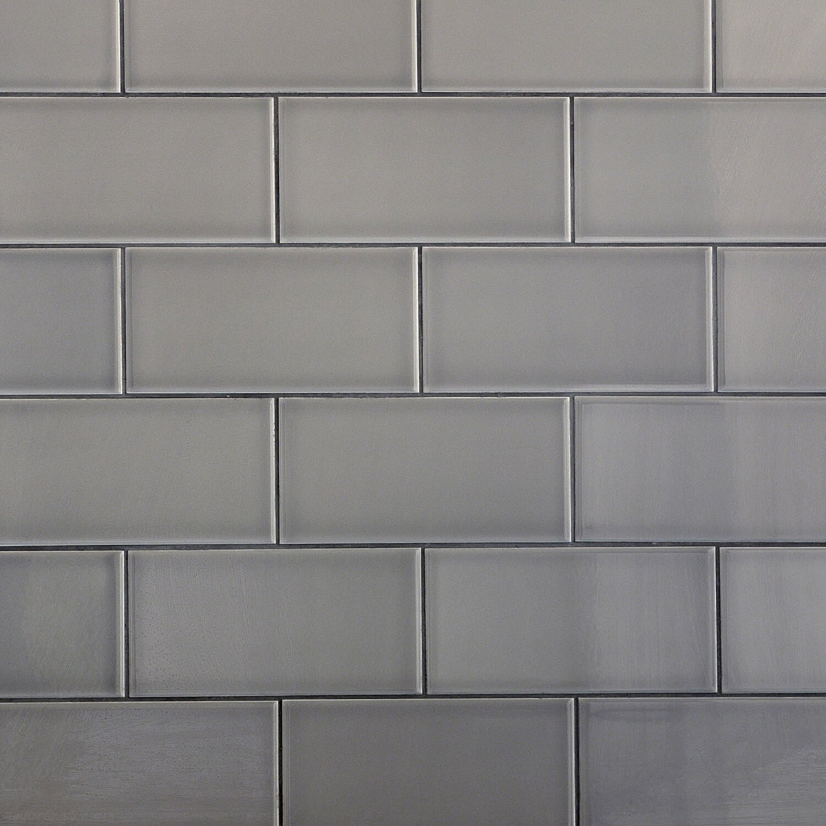 Vector Gris Gray 4x8 Polished Ceramic Subway Tile