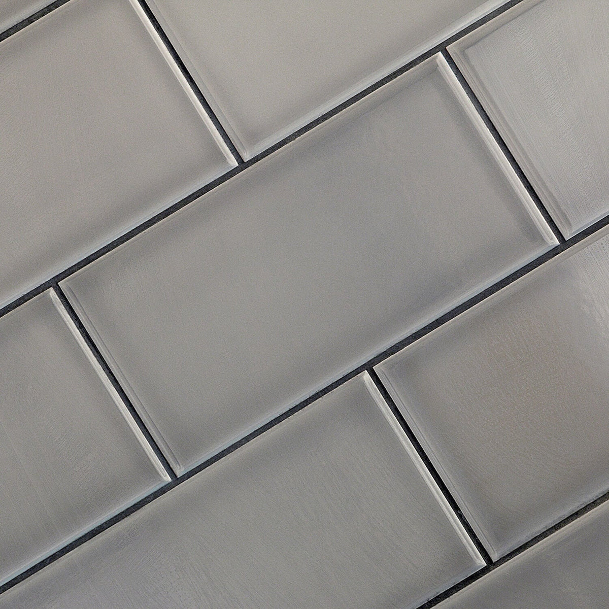 Vector Gris Gray 4x8 Polished Ceramic Subway Tile