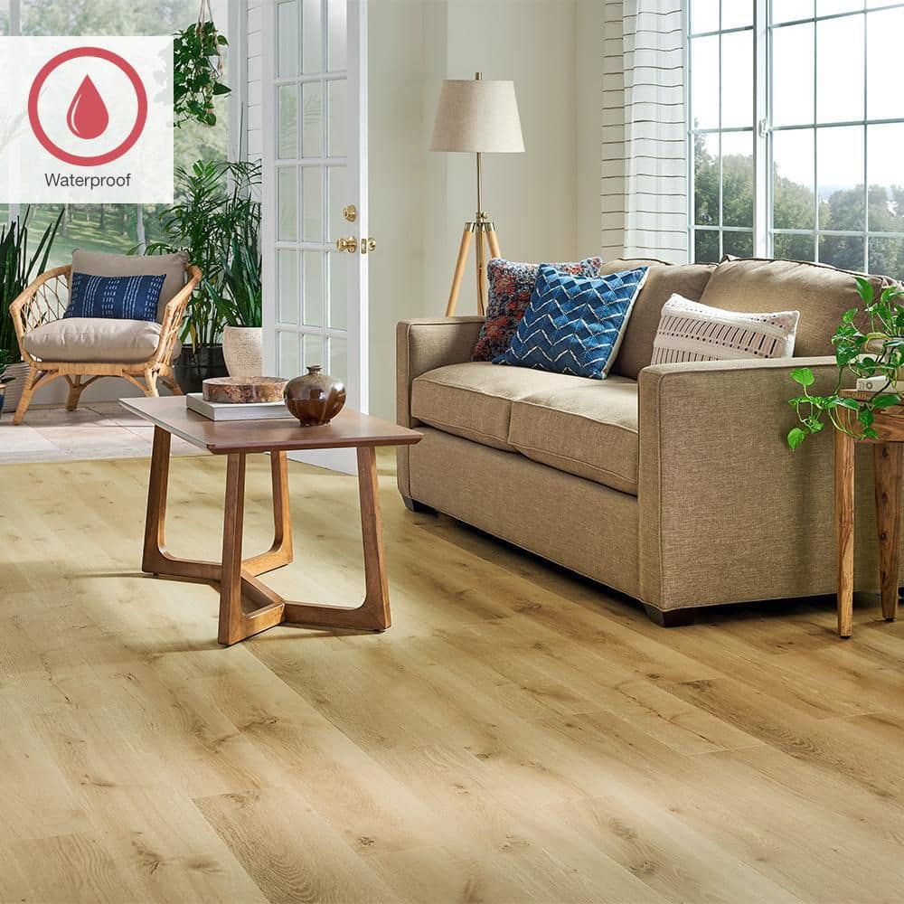 Pergo Outlast+ Golden Briar Oak 12 mm T x 7.4 in. W Waterproof Laminate Wood Flooring (19.63 sqft/case)