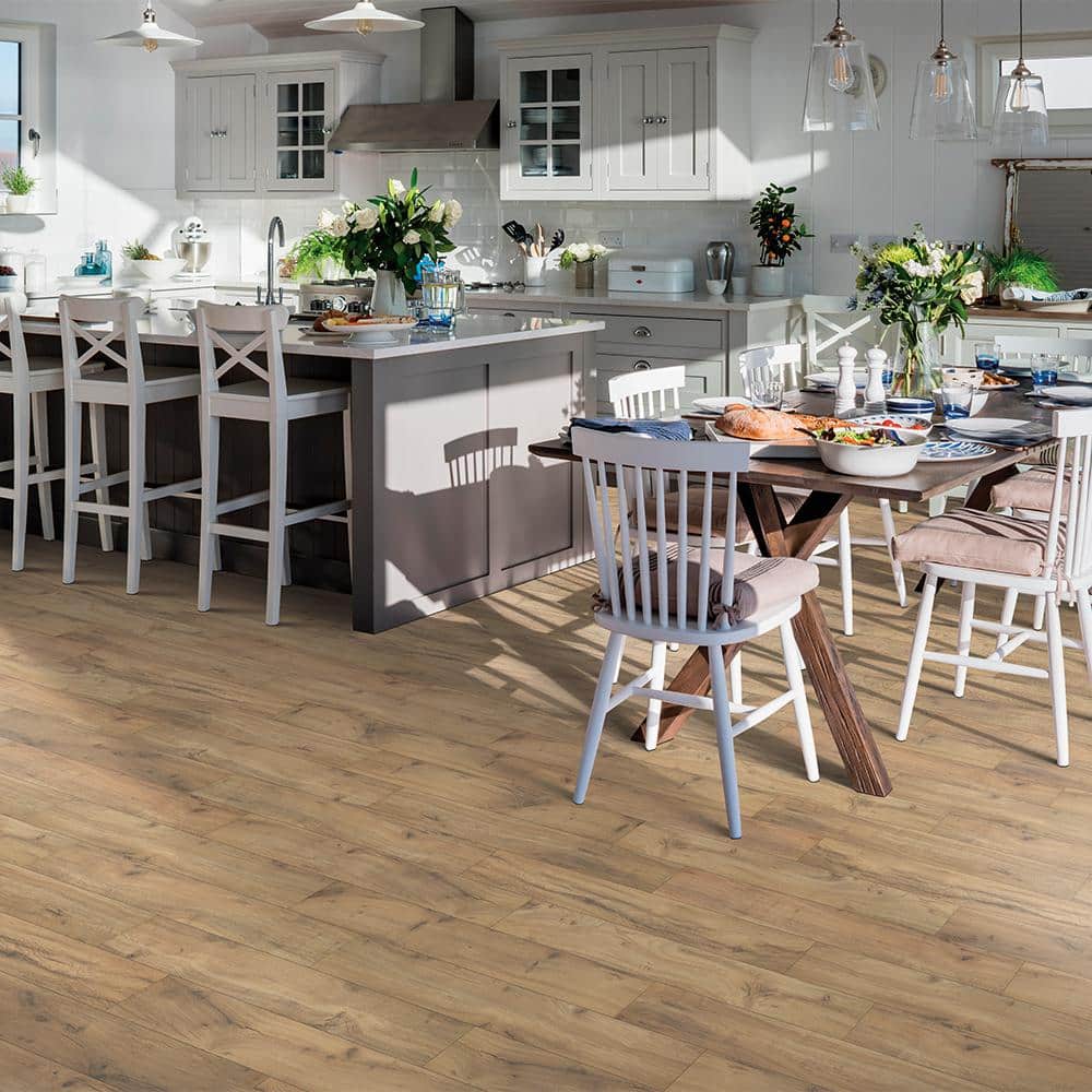 Pergo Outlast Golden Rustic Oak 12 mm T x 6.1 in. W Waterproof Laminate Wood Flooring (16.12 sq.ft./case)