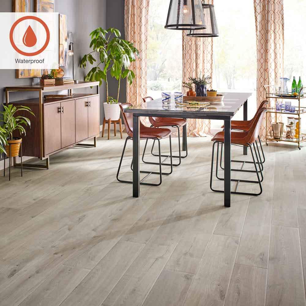 Pergo Outlast+ Graceland Oak 12 mm T x 7.4 in. W Waterproof Laminate Wood Flooring (16.93 sqft/case)