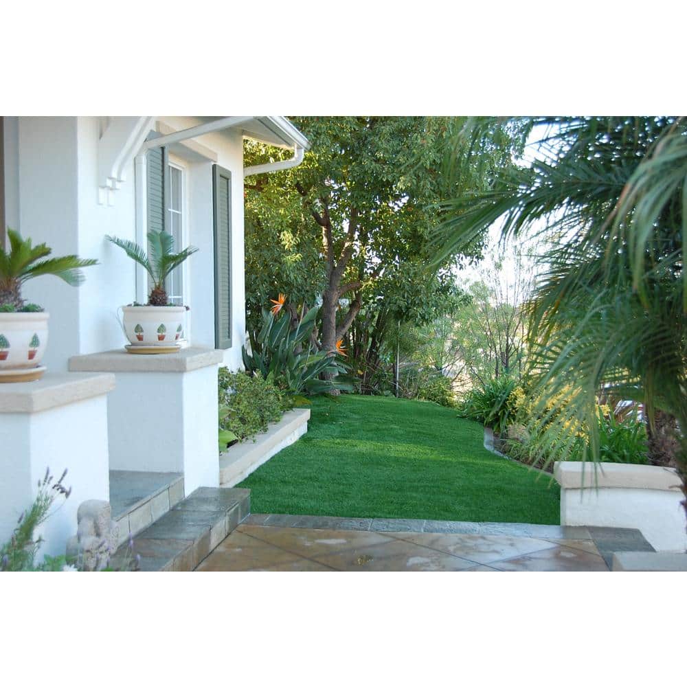 GREENLINE ARTIFICIAL GRASS Classic 54 Spring 15 ft. x 25 ft. Green Artificial Grass Rug