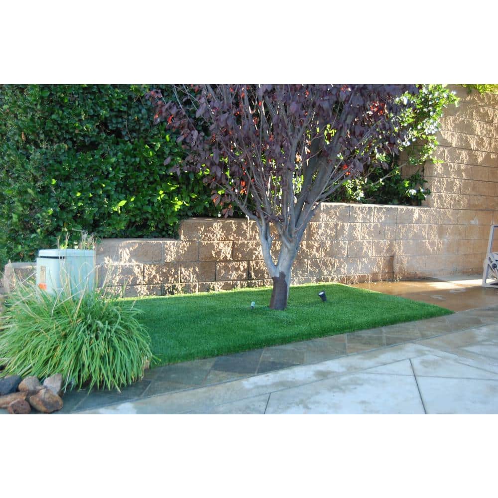 GREENLINE ARTIFICIAL GRASS Jade 15 ft. Wide x Cut to Length Green Artificial Grass Carpet