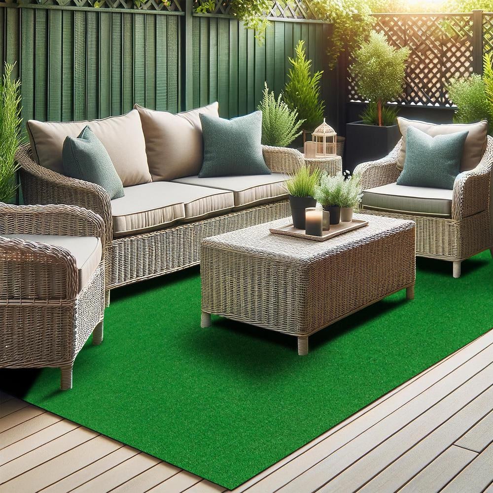 Ottomanson Garden Grass Collection 4 ft. x 7 ft. Green Artificial Grass Rug