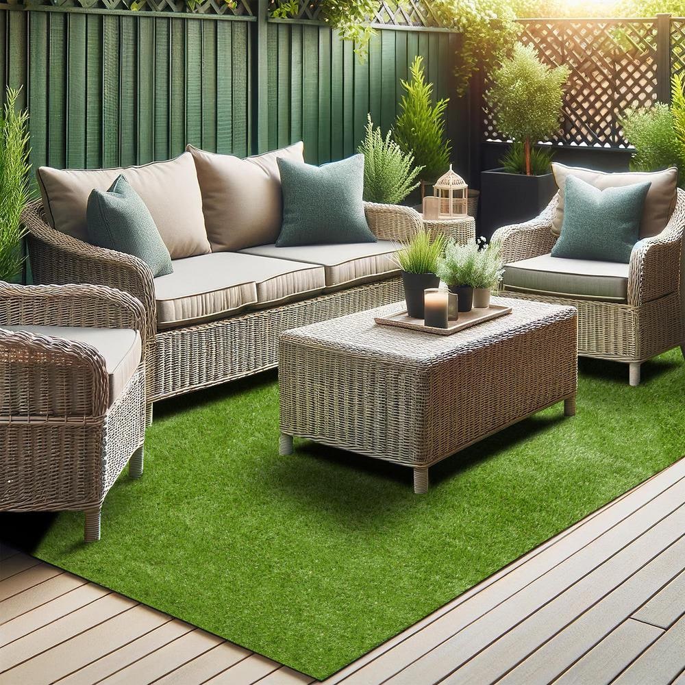 Sweet Home Stores Meadowland Collection Waterproof Solid Indoor/Outdoor 7 ft. x 12 ft. Green Artificial Grass Area Rug