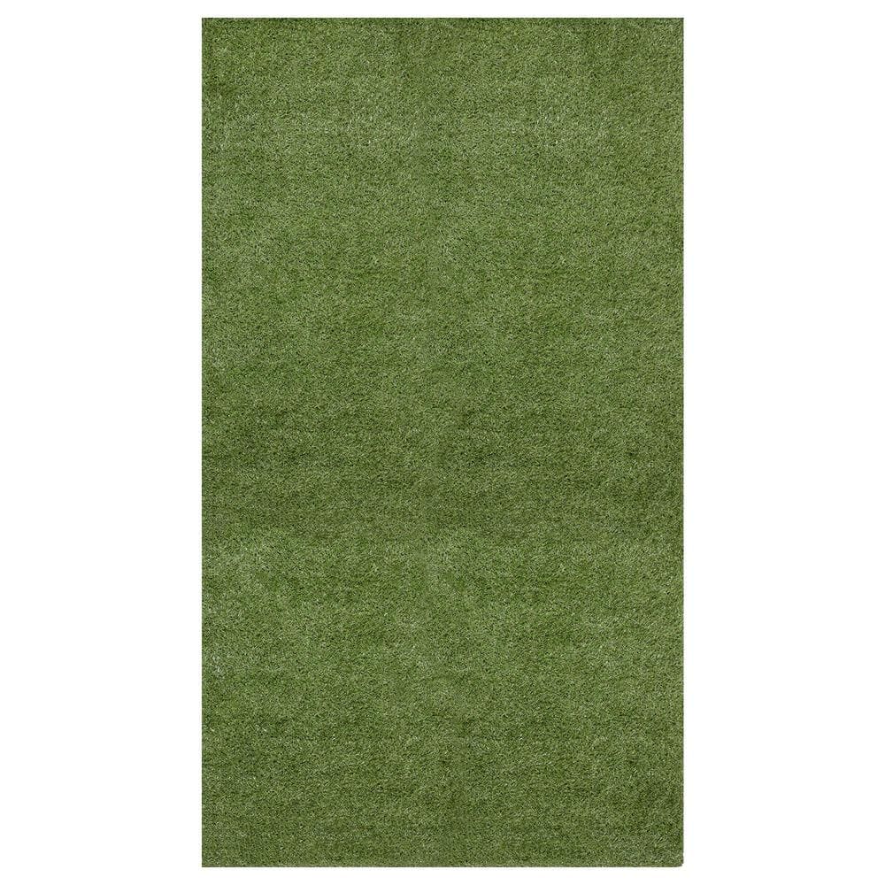 Sweet Home Stores Meadowland Collection Waterproof Solid Indoor/Outdoor 7 ft. x 26 ft. Green Artificial Grass Runner Rug