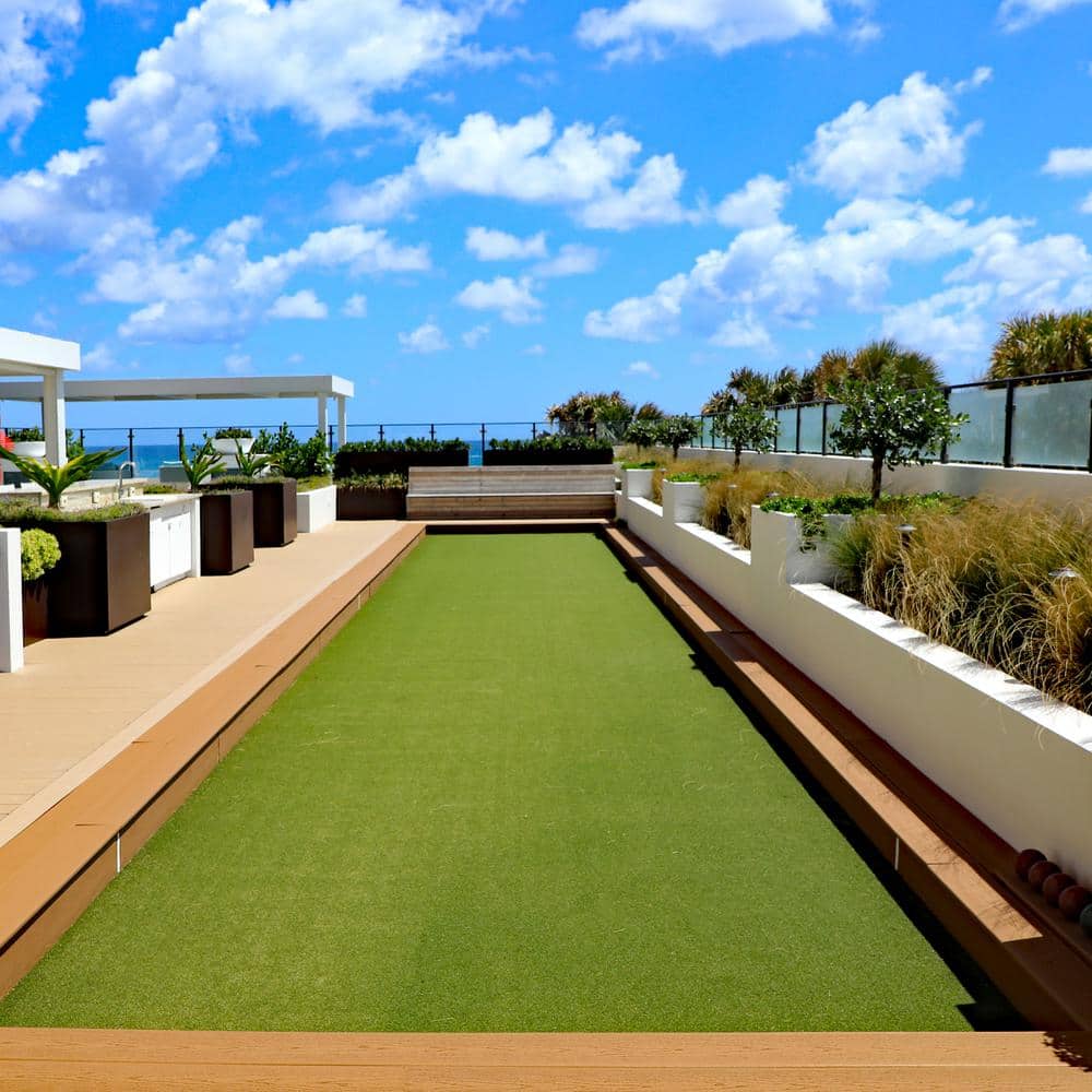 VEVOR Artificial Grass 5 ft. x 10 ft. Green Turf 1.38 in. Fake Door Mat Artificial Grass with Drainage Holes Runner Rug