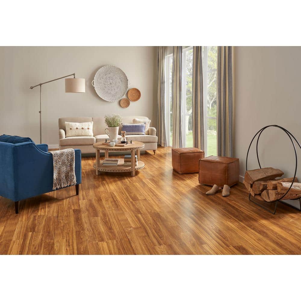 Pergo XP Groveport Hickory 10 mm T x 7.4 in. W Laminate Wood Flooring (19.63 sqft/case)