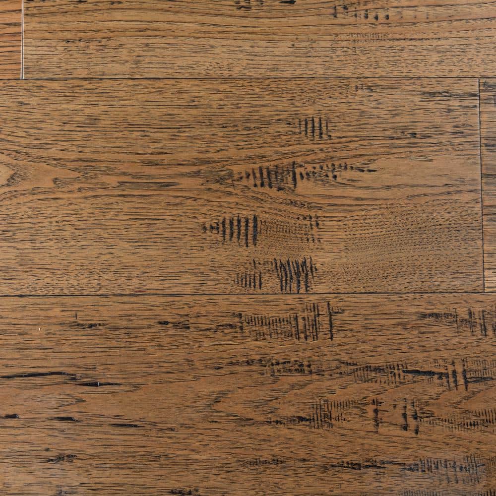 NATU Heirloom Distressed Hickory 3/8 in. T x 7.5 in. W Click Lock Brushed Engineered Hardwood Flooring (19.43 sq.ft./case)
