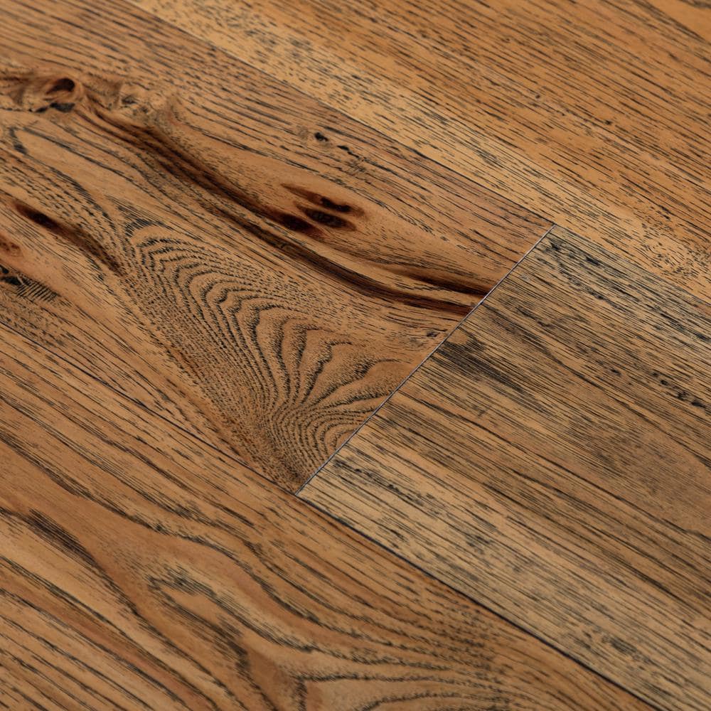 NATU Heirloom Distressed Hickory 3/8 in. T x 7.5 in. W Click Lock Brushed Engineered Hardwood Flooring (19.43 sq.ft./case)