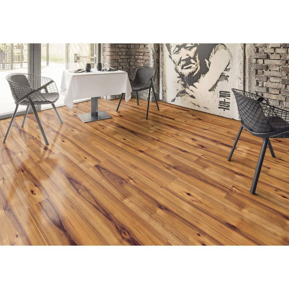 Krono Original Hickory Sunday 8.5mm T x 9.6 in W Waterproof Laminate Flooring(25.43 sqft/case)