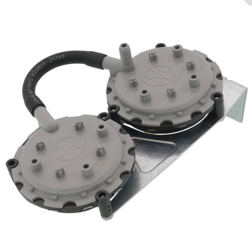 Carrier HK06MC110 pressure switch - detail view (Product Type: Pressure Switch)