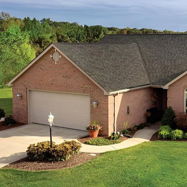 IKO Dynasty Laminated Asphalt Shingle (1 Bundle - 33.3 Sq Ft) - Cornerstone Weatherwood image 2