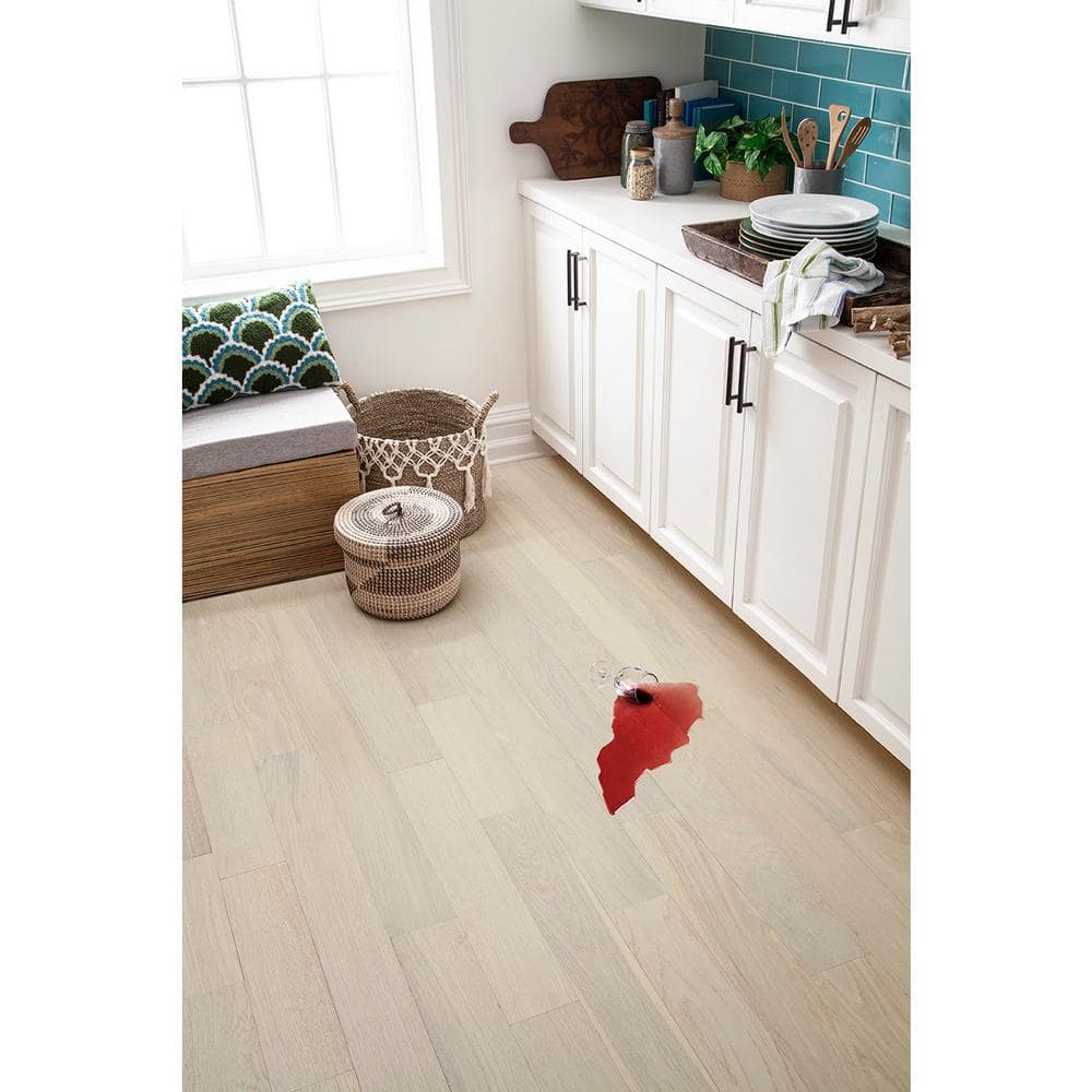 OptiWood Ivory Lace White Oak 2/7 in. T x 5 in. W Click Lock Wire Brushed Engineered Hardwood Flooring (16.7 sqft/case)