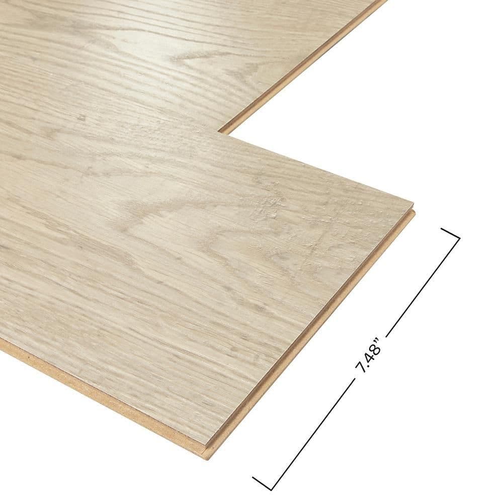 Pergo Outlast+ Jetties Beach Oak 12 mm T x 7.4 in. W Waterproof Laminate Wood Flooring (19.63 sqft/case)