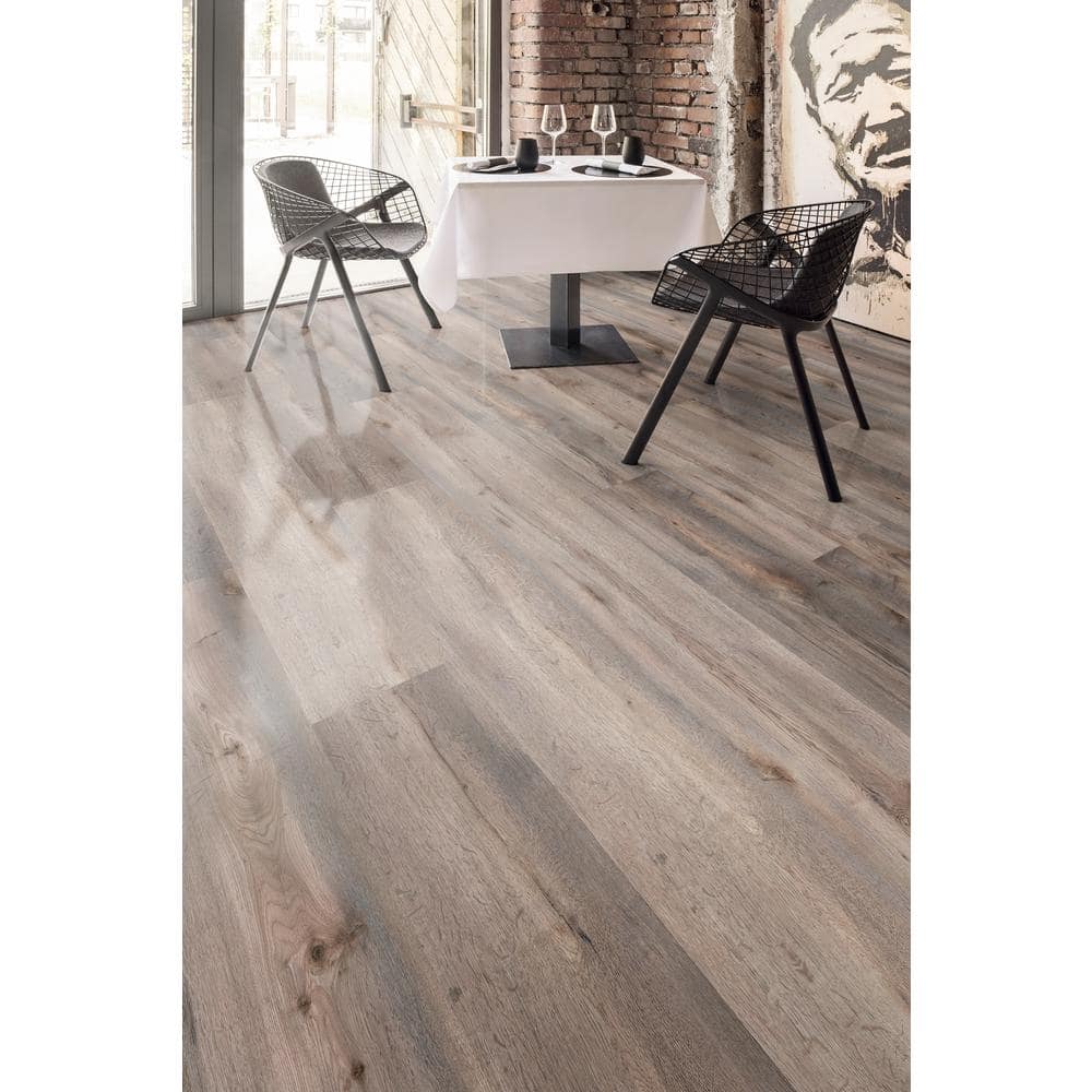 Krono Original Oak Kansas Country 8.5mm T X 9.6 in W Waterproof Laminate Flooring(25.43 sq. ft./case)