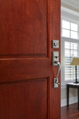 Kwikset Hawthorne Satin Nickel Single Cylinder Door Handleset with Cameron Door Knob Featuring SmartKey Security