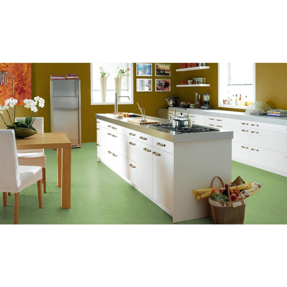 Marmoleum Cinch Loc Seal Leaf 9.8 mm T x 11.81 in. W x 11.81 in. L Laminate Flooring (6.78 sq. ft./case)