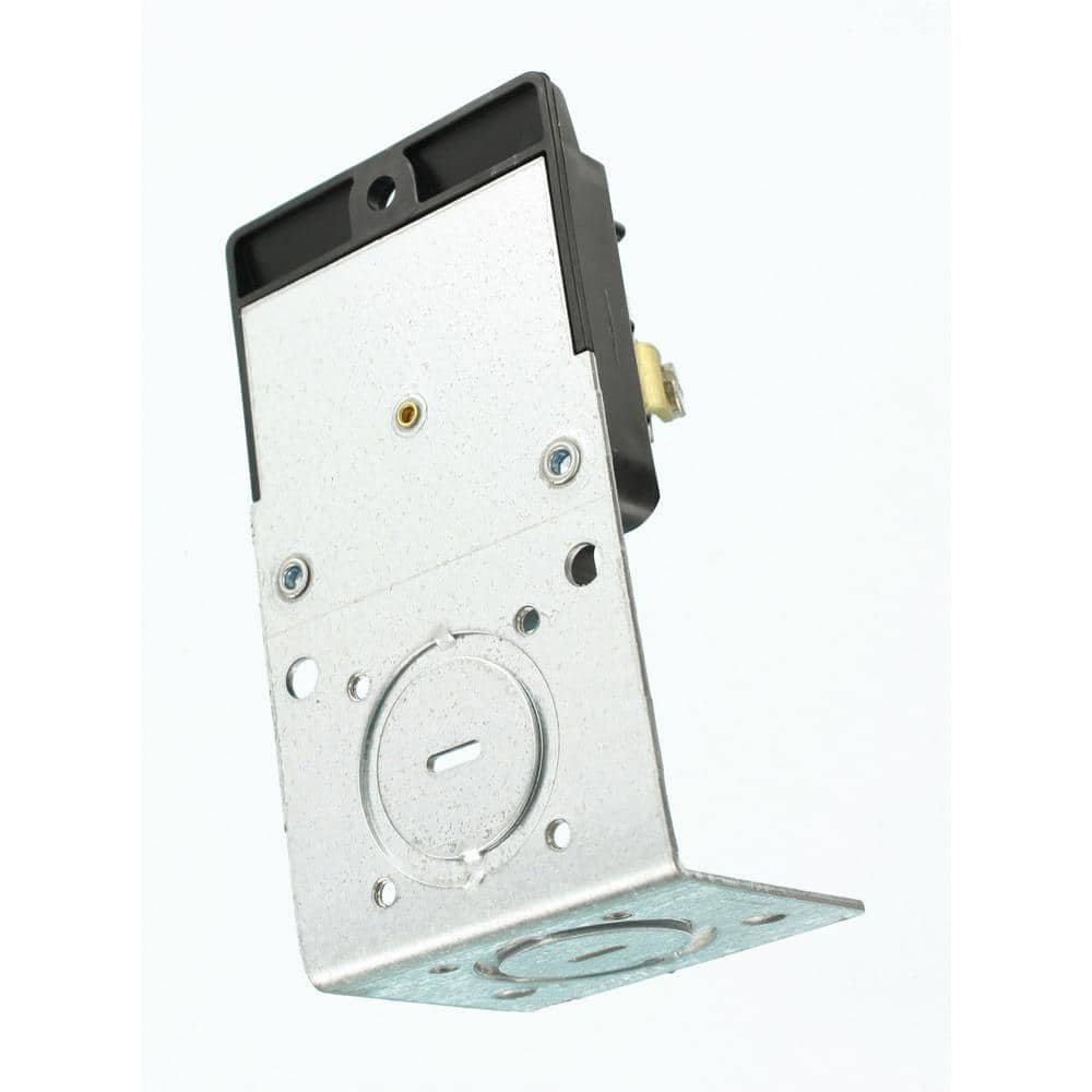 Leviton 50 Amp Double Pole Single Outlet, Black (Surface Mount, NEMA 6-50R)