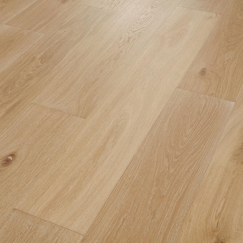 Pergo Defense+ Linen Oak 3/8 in. T x 7.5 in. W Click Lock Distressed Engineered Hardwood Flooring (1104.3 sq.ft./pallet)