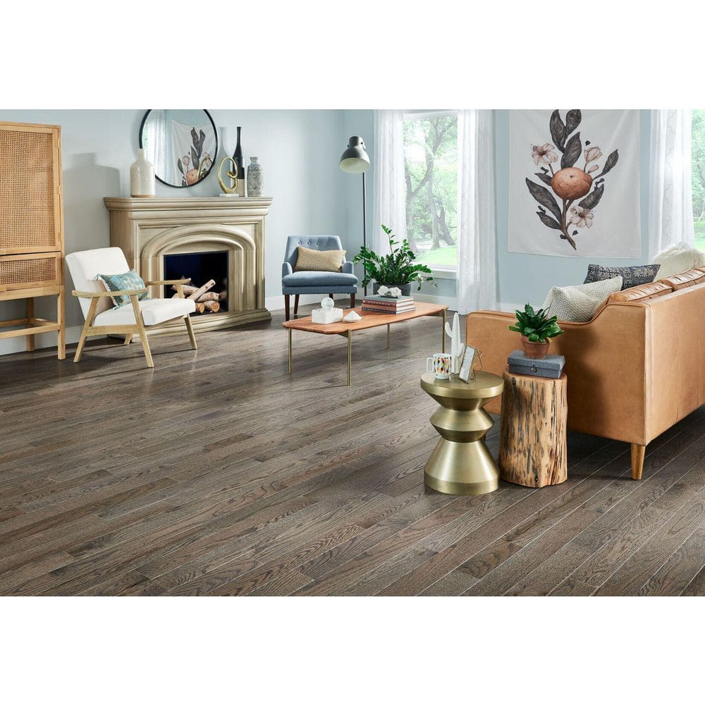 Bruce Plano Low Gloss Gray Oak 3/4 in. T x 4 in. W Smooth Solid Hardwood Flooring (18.5 sq.ft./ctn)