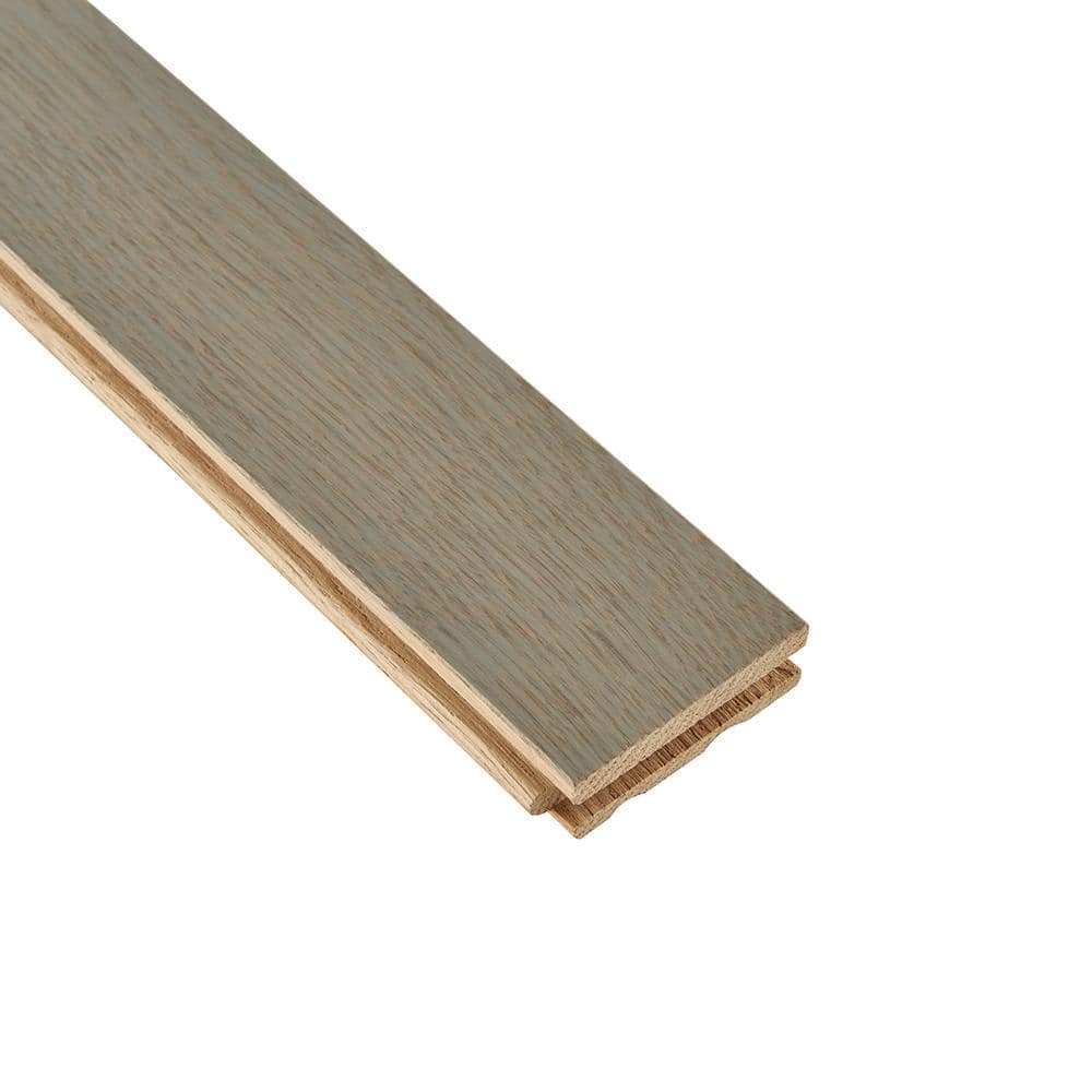 Bruce Plano Low Gloss Shale Oak 3/4 in. T x 2-1/4 in. W Smooth Solid Oak Hardwood Flooring (20 sq.ft./ctn)