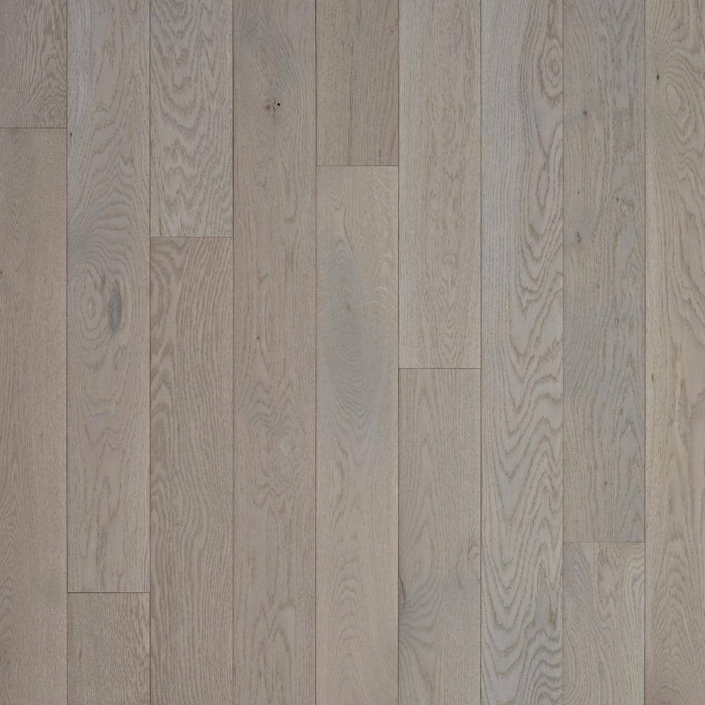 Bruce Plano Low Gloss Shale Oak 3/4 in. T x 5 in. W Smooth Solid Hardwood Flooring (23.5 sq.ft./ctn)