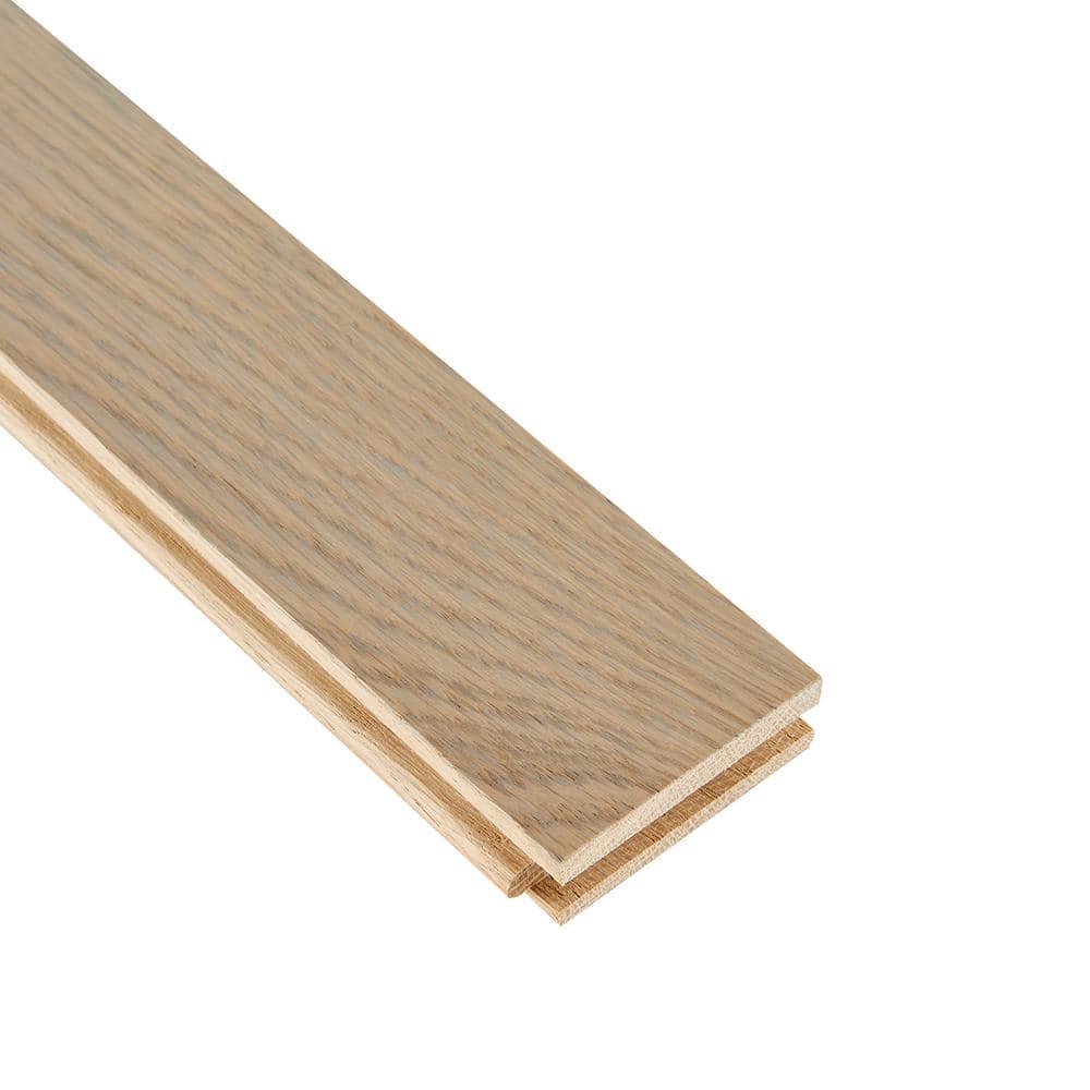 Bruce Plano Low Gloss Taupe Oak 3/4 in. T x 2-1/4 in. W Smooth Solid Hardwood Flooring (20 sq.ft./ctn)